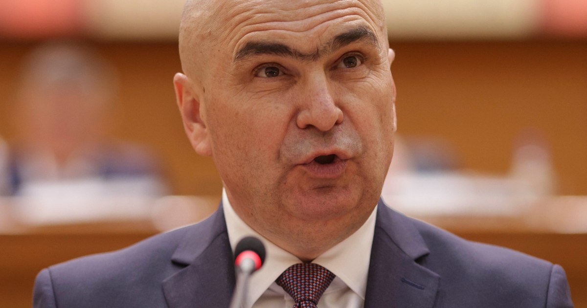 Val de ironii la anunțul premierului Bolojan despre redresarea economică: „Măsurile funcționează, doar că pe spinarea noastră”