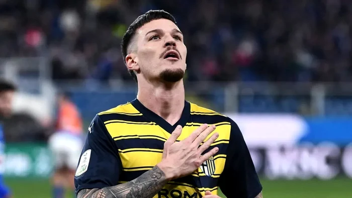 Dennis Man continuă evoluțiile șterse de la Parma   FOTO EPA