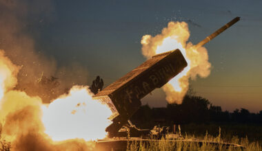 Cât de aproape este Al Treilea Război Mondial? Rusia lansează o nouă amenințare asupra Europei după reacțiile la planul de pace propus de Donald Trump