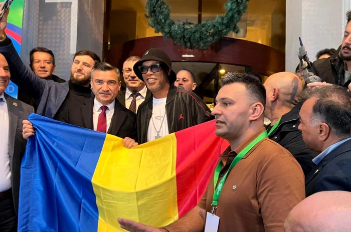 Ronaldinho Gaucho a sosit la Iași  Foto/GSP