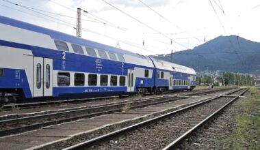 Incident grav pe calea ferată: un tren de pasageri a lovit o osie plasată intenționat pe șine. CFR investighează un posibil act de sabotaj