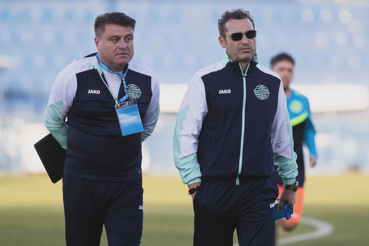 „Dacă sunt sigur pe un meci, pariez casa mea și, dacă pot, și casa dumneavoastră! Am venit la echipă ca să culeg informații să câștig la pariuri”