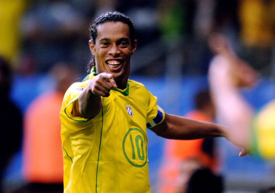 Scandal și acuze reciproce înaintea meciului de 1 milion € al lui Ronaldinho la Iași: „Nu mai jucăm!” vs. „Au cerut de 3 ori mai mult!”