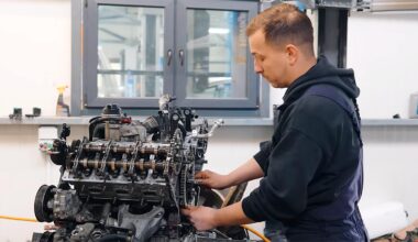 (VIDEO) Un service din România a revelat cât de rezistent poate fi un motor V6 TDI de VW Touareg, din cele durabile din 2012, după ce a rămas brusc fără ulei | PiataAuto.md