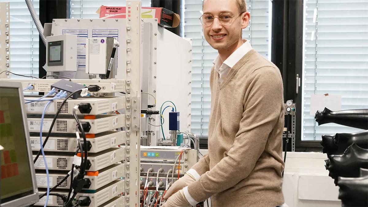 Inginerii germani au descoperit că bateriile cu stare solidă pot degrada prin formare de dendrite, punând la îndoială beneficiile pe care le-ar putea aduce acestea | PiataAuto.md