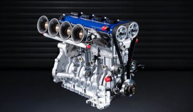 (VIDEO) Britanicii au creat un nou motor de 2,1 litri, fără turbină, care poate atinge 10.000 rpm şi 330 CP prin mecanică pură | PiataAuto.md