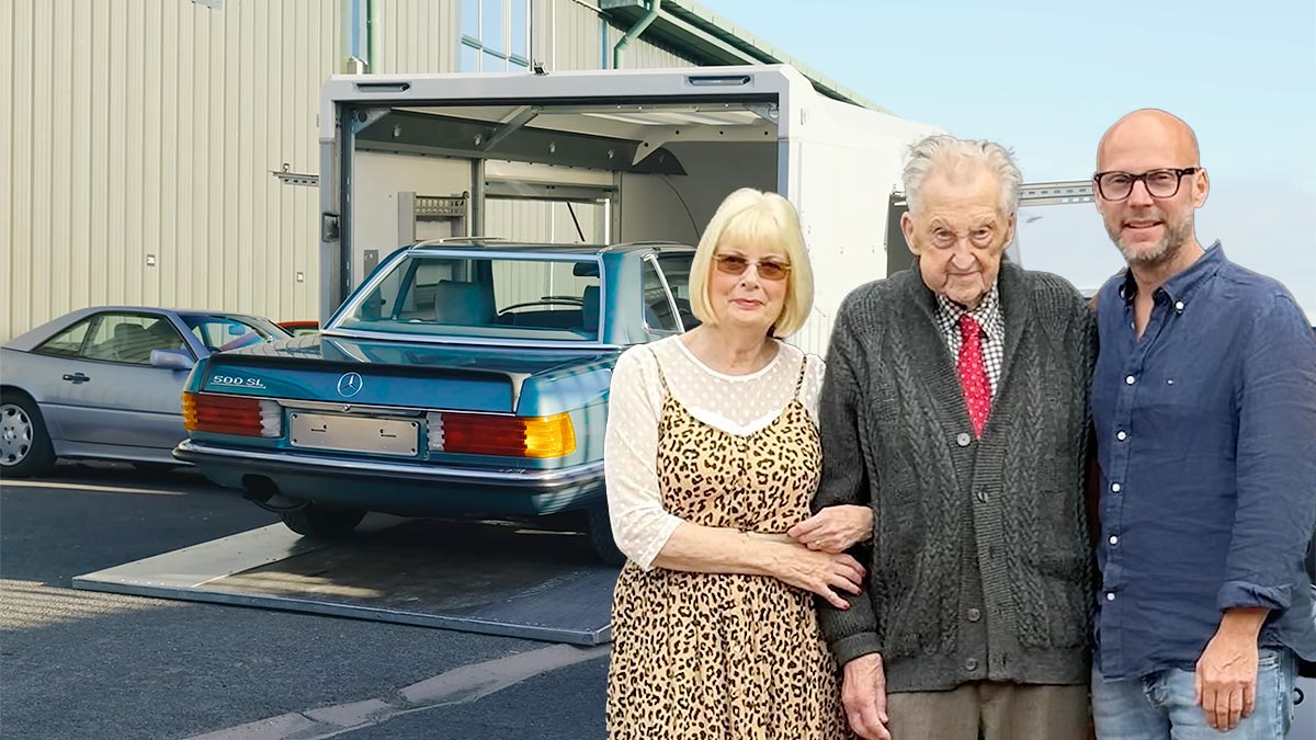 (VIDEO) Un britanic şi-a cumpărat un Mercedes SL de vis în 1982 şi l-a păstrat până acum, la vârsta de 92 ani, fără a-l conduce | PiataAuto.md