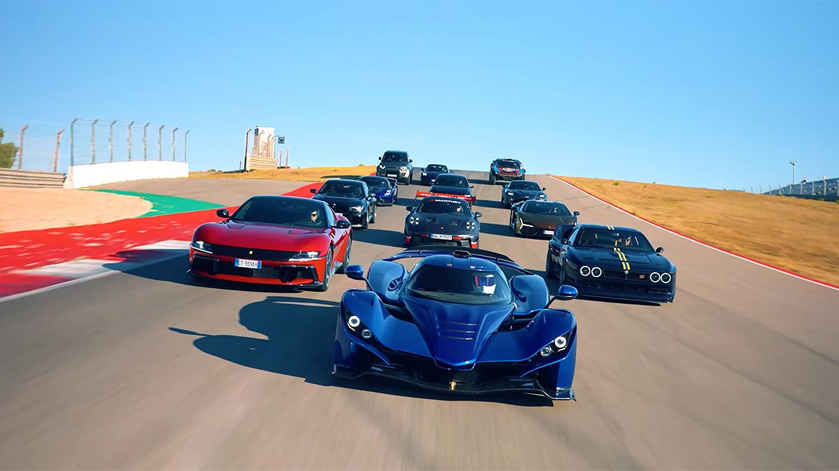 (VIDEO) Cei de la Top Gear au condus 12 cele mai savuroase maşini din zilele noastre pe circuit şi drumuri pustii, ca-n timpurile de demult, pentru a o alege pe cea mai bună | PiataAuto.md