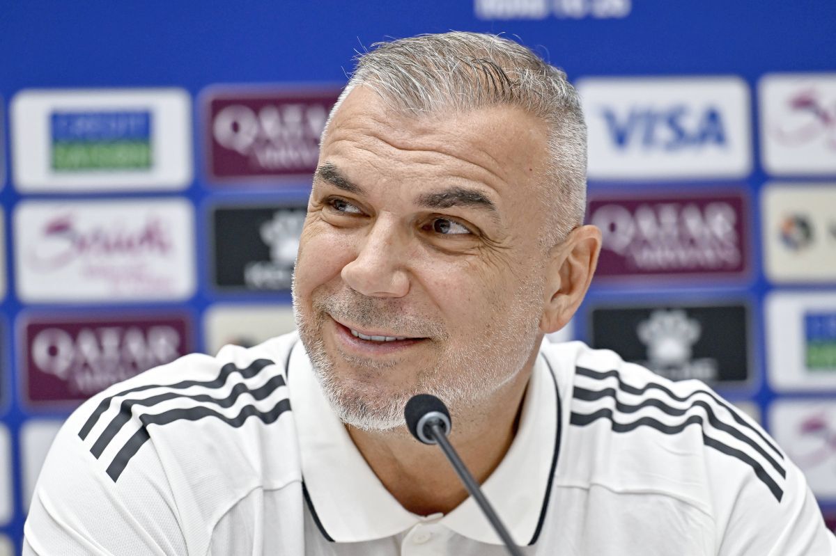 Surpriză! Cosmin Olăroiu și-a ales favorita la titlu în Superliga: „Ar fi extraordinar”