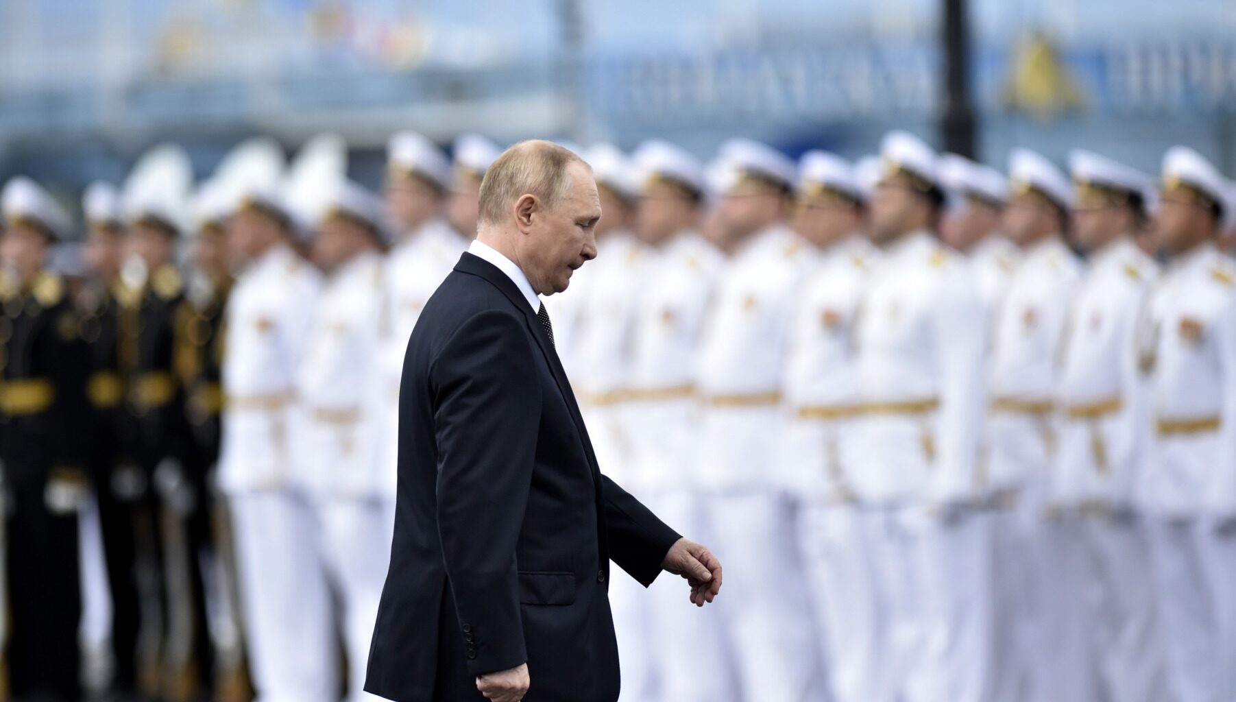 Europa îl invită pe Vladimir Putin înapoi în G8, în cadrul unui posibil acord pentru încheierea războiului