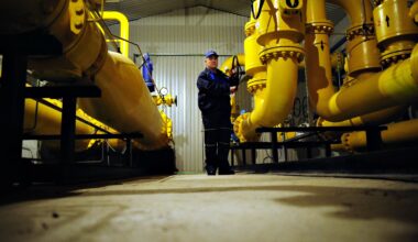 Operatorii sistemelor de transport gaze din Grecia, Bulgaria, România, Republica Moldova și Ucraina semnează o scrisoare comună prin care solicită aprobarea autorităților de reglementare pentru produsele de capacitate Ruta 2 și Ruta 3