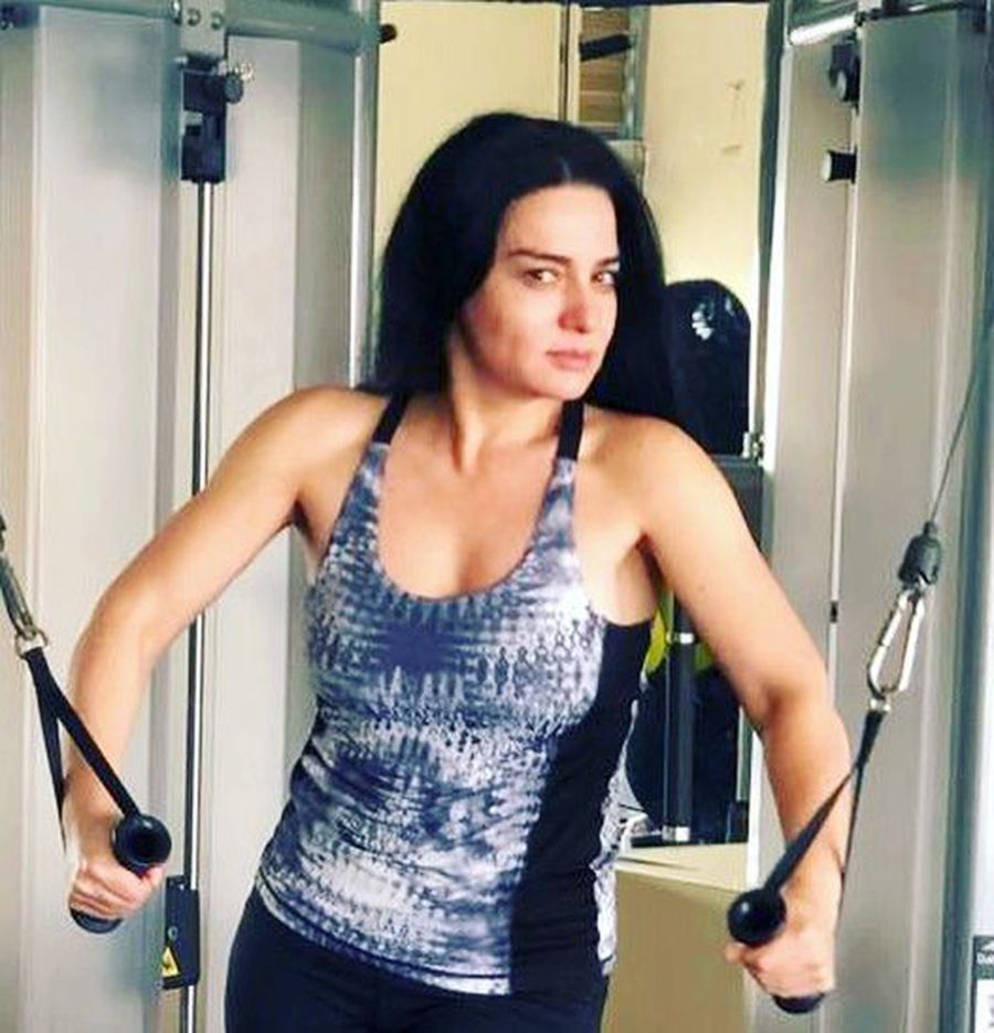 Pasiunea actriței Maria Obretin: „Am o viteză teribilă” » Înoată zilnic 60 de bazine: „La noi, pe Dunăre, te aruncau în apă și îți spuneau: descurcă-te!”