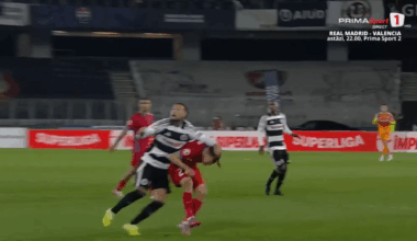 Fază controversată în U Cluj