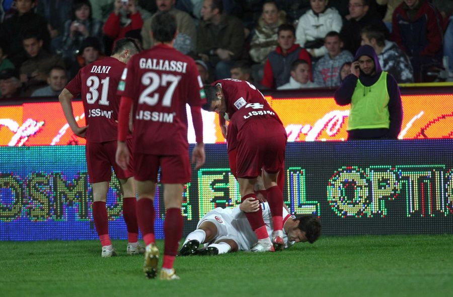 Au trecut 17 ani, dar nu uită ce i-a făcut Victor Pițurcă: „Am plâns două zile, eram lat! Nu meritam”