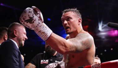 Oleksandr Usyk renunță la titlul WBO de la categoria grea!