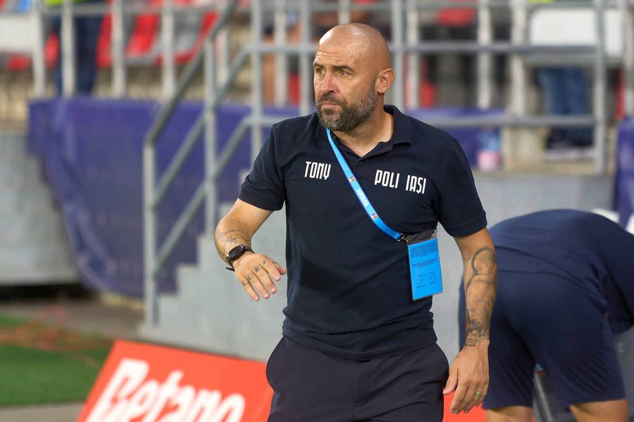 Ca și DEMIS din Liga 2 » Fostul antrenor de la FCSB, gata să-i ia locul