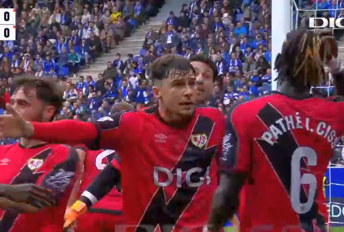 Andrei Rațiu l-a repezit și i-a cerut să iasă de pe teren! Românul, cel mai bun jucător al lui Rayo la Oviedo