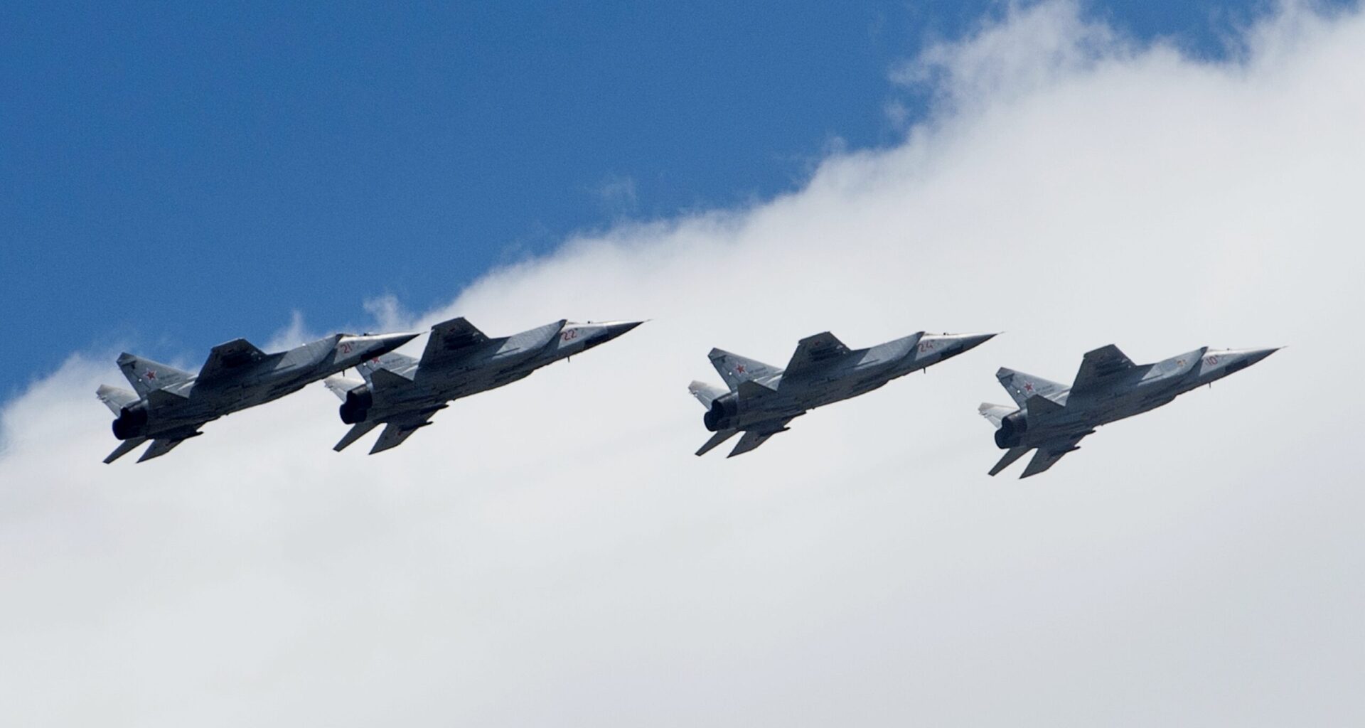 Rusia acuză Ucraina și Marea Britanie că plănuiau să fure un MiG-31 și să-l direcționeze spre o bază NATO din România: „provocare de amploare”