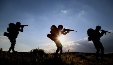 Mai mulți mercenari sud-africani solicită guvernului lor să-i evacueze din Donbas