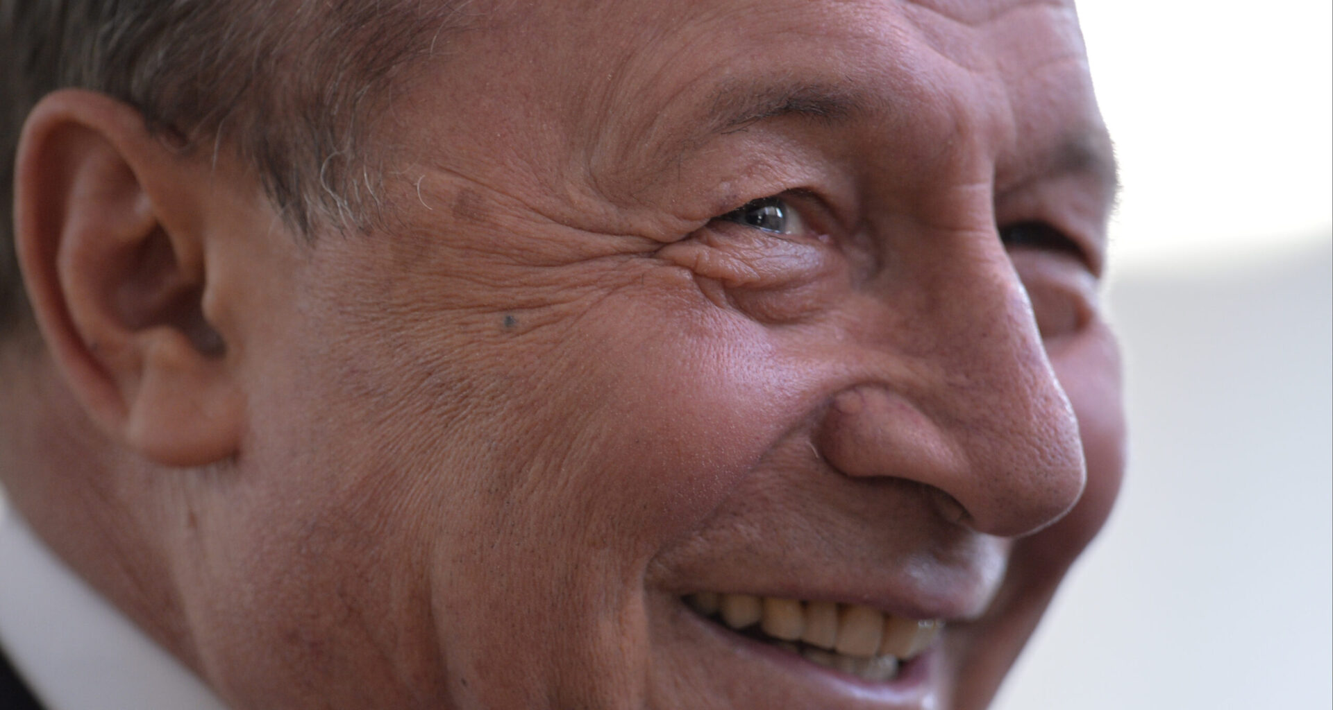 Să facem orice ca Lukoil să vândă rafinăria, nu să ne-o pună în brațe