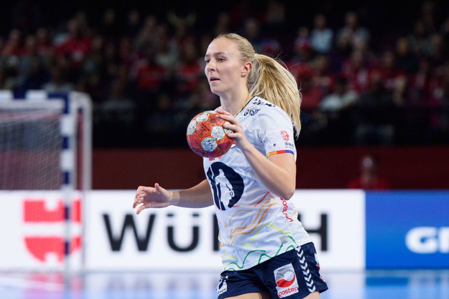 10 detalii inedite despre CM de handbal feminin: debutează cea mai mică țară din istoria competiției » Cine sunt favoritele, ce șanse are România, marile schimbări!