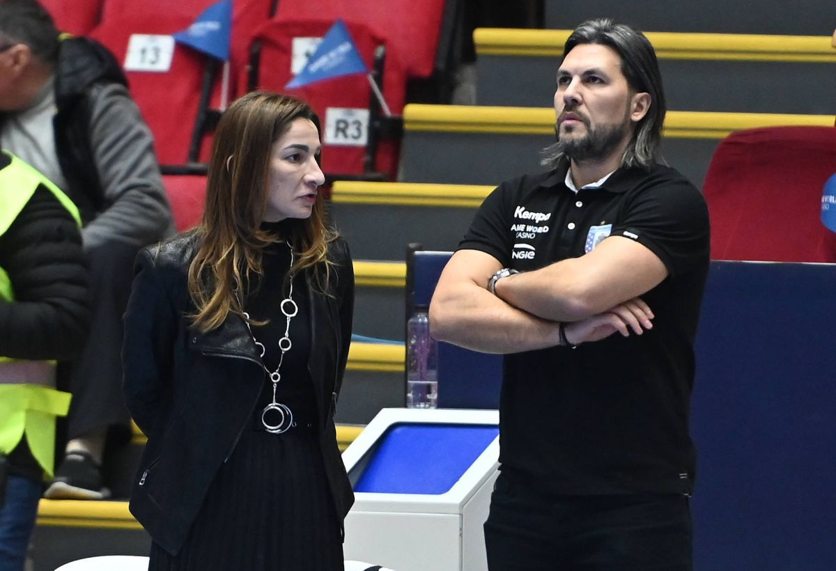 CSM București, zdruncinată din temelii » Adi Vasile a fost DAT AFARĂ! Pleacă și Cristina Vărzaru