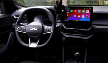 Noul model Dacia a fost zărit pe străzi! Imagini-spion cu mașina » Urmează să fie lansată în 2026: „Arată ciudățel”