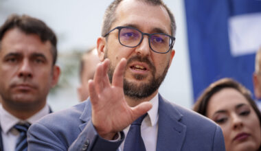 Nicușor Dan îl numește consilier onorific la Cotroceni pe Vlad Voiculescu, deși este urmărit penal