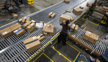 Adio colete ieftine din China? UE pregătește o lovitură majoră pentru Shein și Temu. România, cu un pas înainte prin taxa de 25 de lei