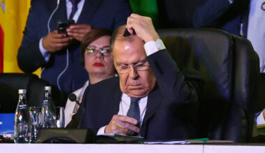 Zilele lui Lavrov ca ministru de Externe sunt numărate / Putin e deja în recrutări