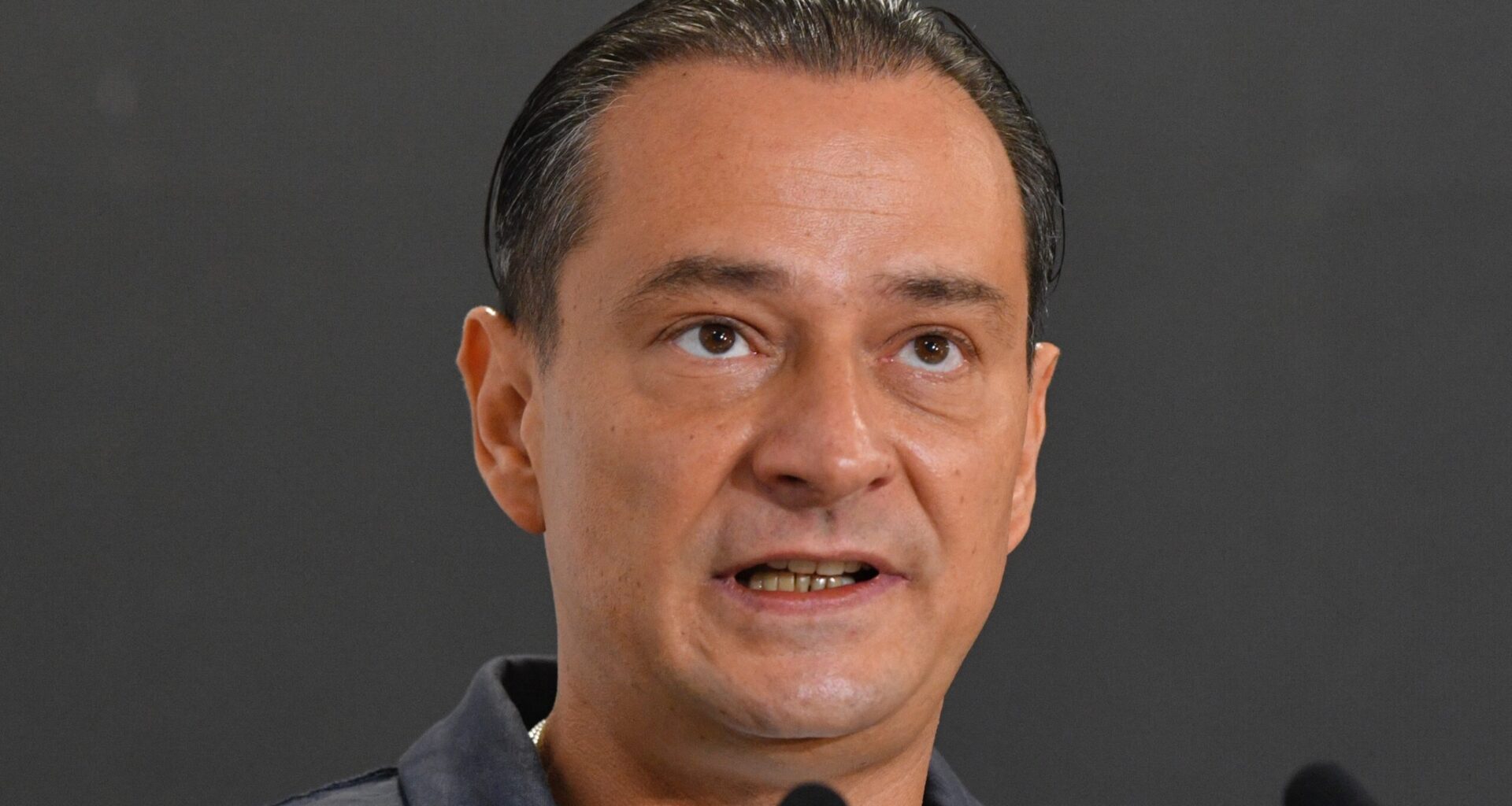 O orchestră are un singur dirijor