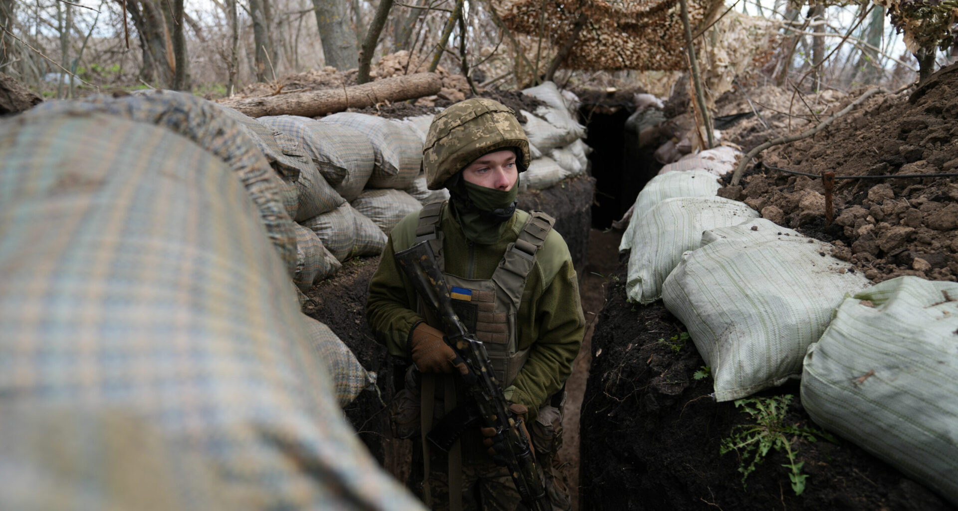 Soldat rus condamnat pe viață în Ucraina pentru uciderea unui prizonier de război