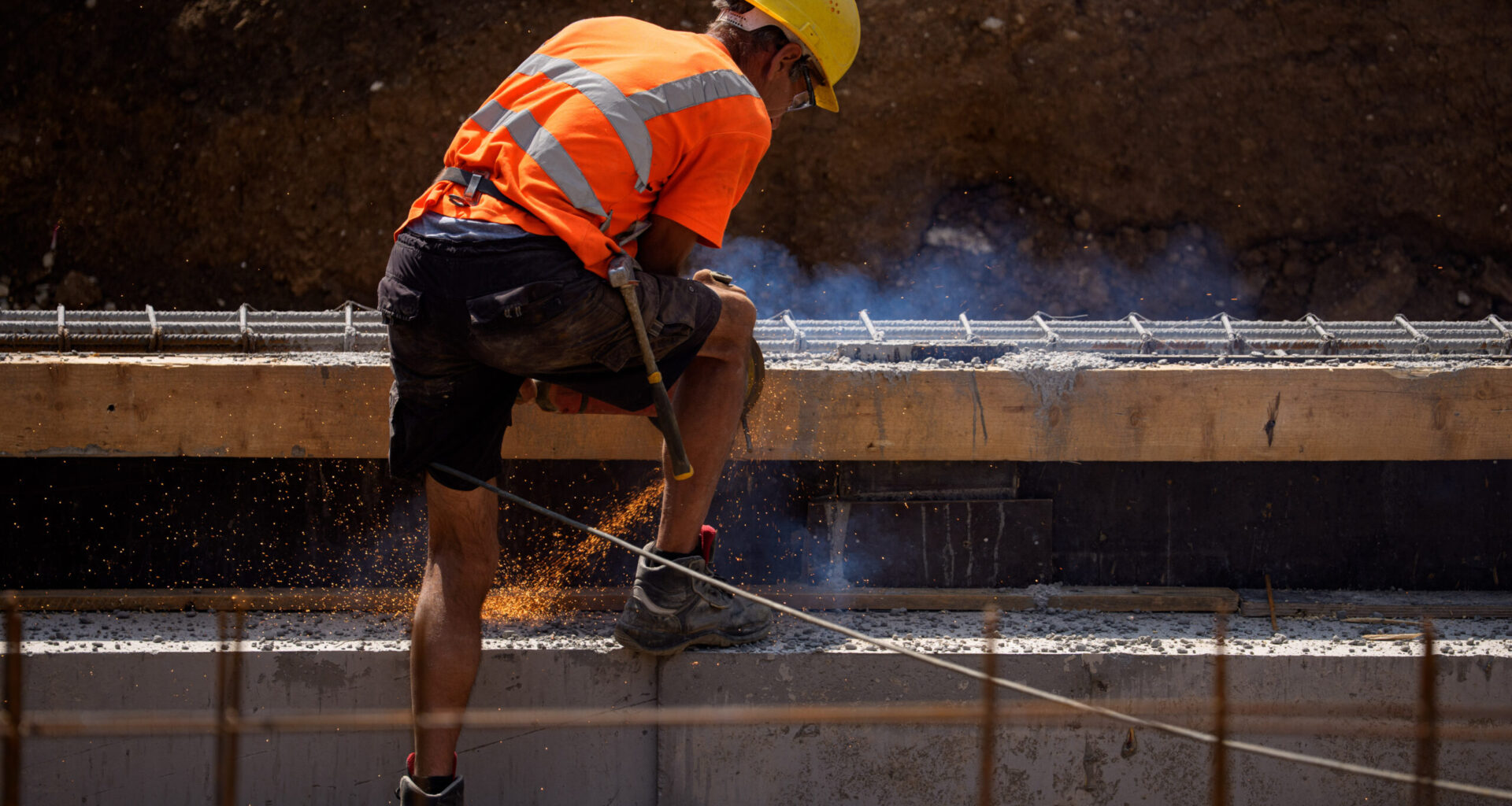 „să avem cât mai multe locuri de muncă disponibile pentru cetățenii români”