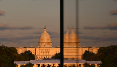 Senatul american pune capăt blocajului guvernamental. Un grup de democrați a votat alături de republicani