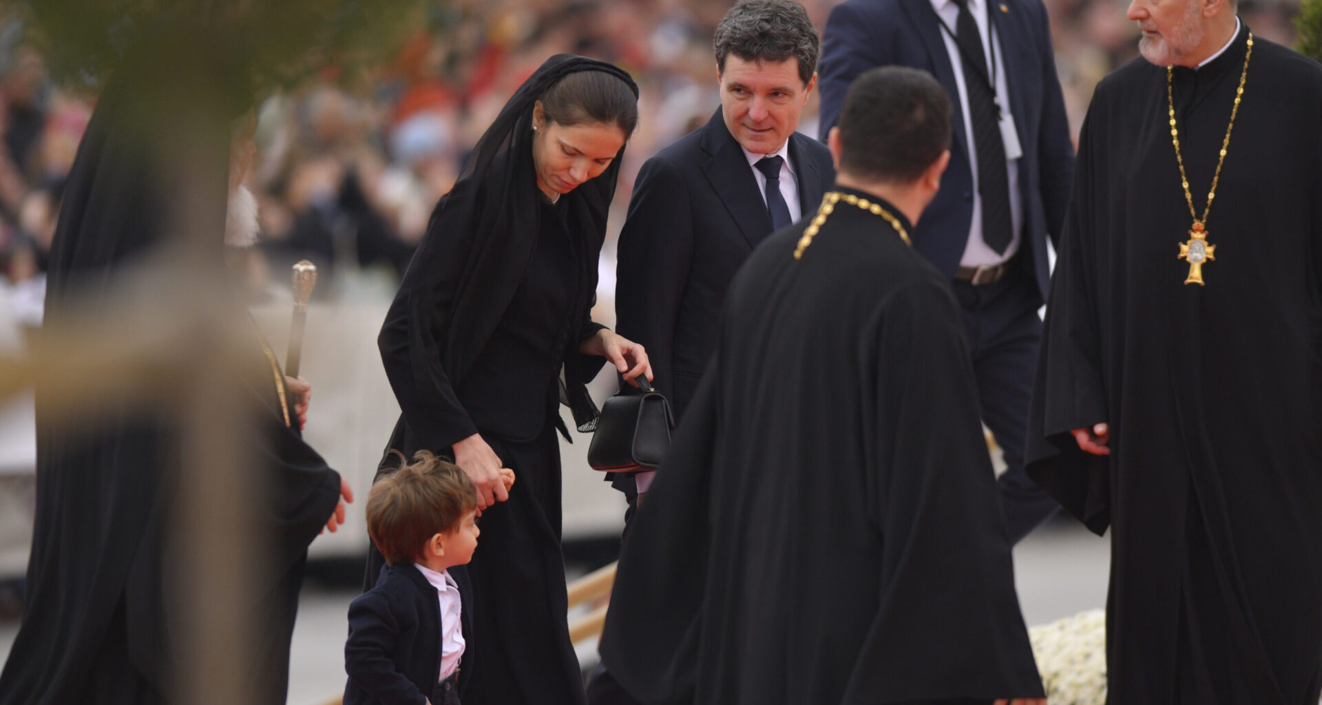 Decizia de a te căsători trebuie luată „într-o perioadă de liniște și reflecție a vieții”, spune Nicușor Dan