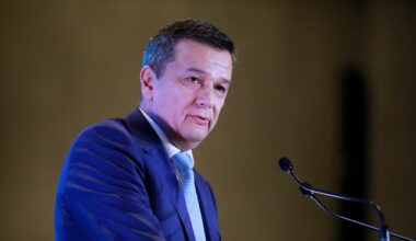 Singurul fost lider PSD pe care Grindeanu nu l-a invitat la congres. Grindeanu: E dreptul meu