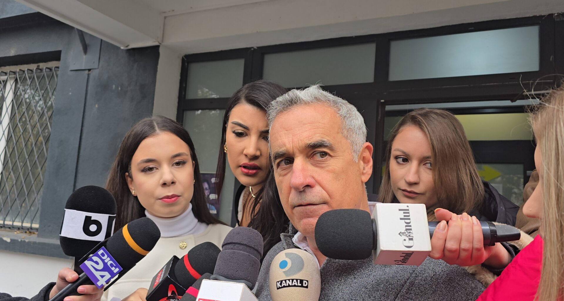 Când ești sluga slugilor este cea mai jalnică sclavie