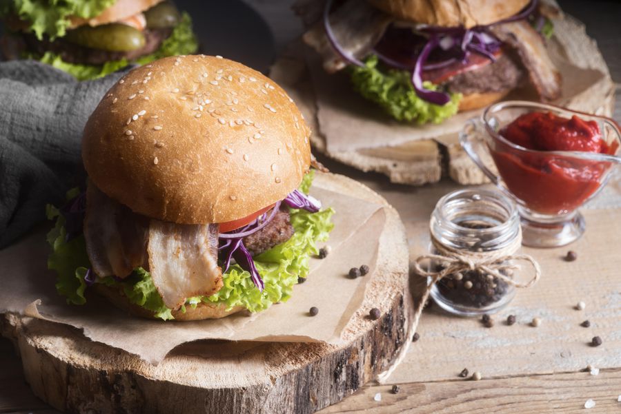 Gigi Nețoiu are 500 de vaci Angus, vrea tramvaie suspendate prin București și se compară cu Vladimir Putin: „Hai să vedem ce-a făcut fiecare”