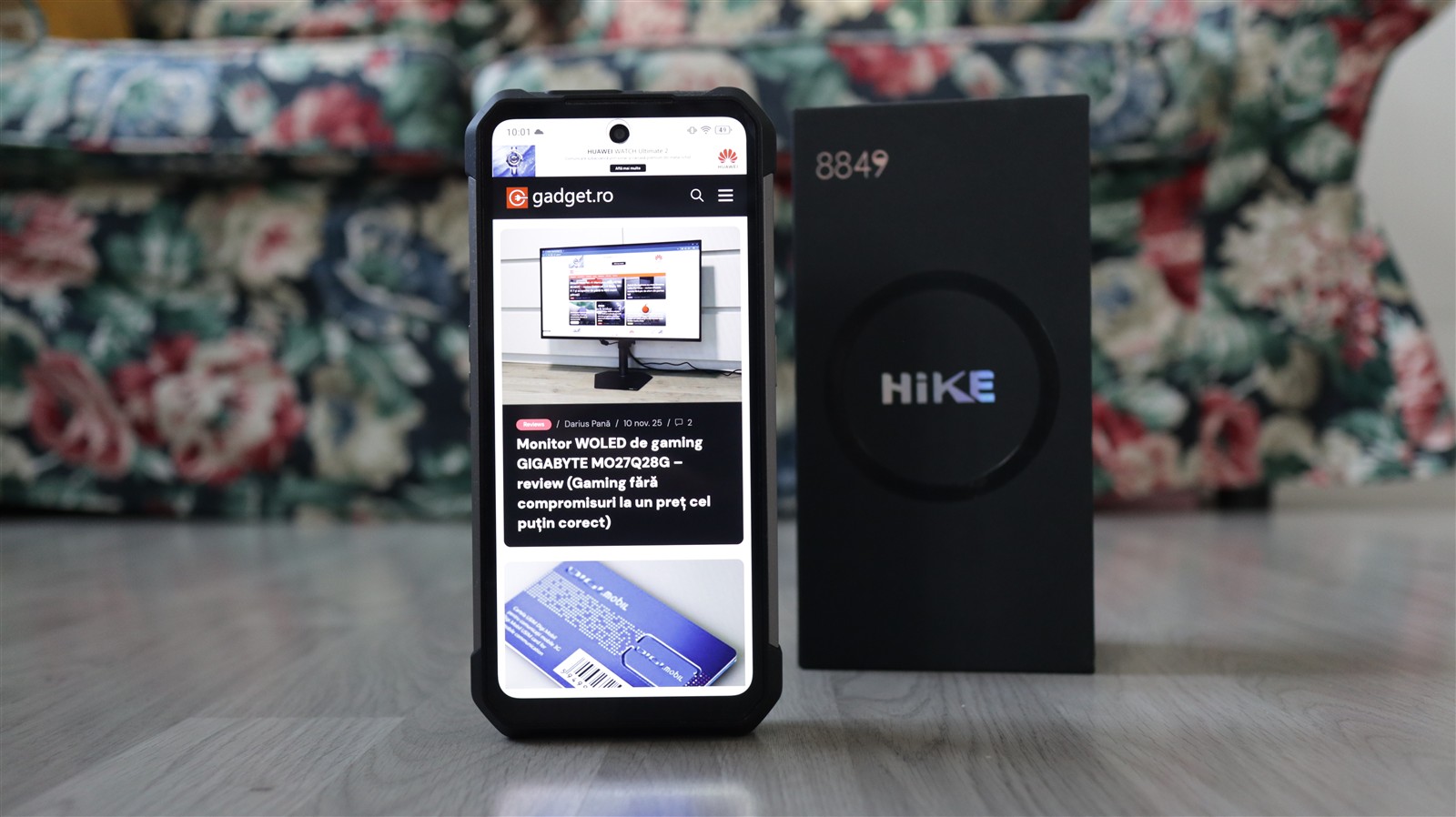 8849 Hike - review (Telefon rugged cu baterie de 23800 mAh, lanternă de 1200 Lumeni ce luminează la 200 m, lumină puternică de camping, cameră IR, ventilator și altele...)