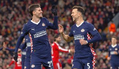 LIVE Liverpool - PSV » Dennis Man, duel tare pe Anfield