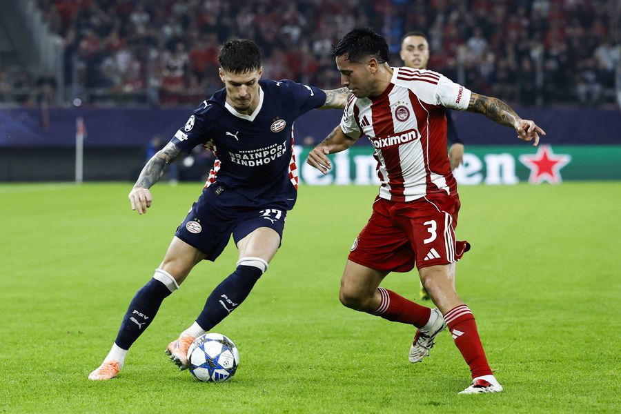 Olandezii l-au „taxat” pe Dennis Man » Ce notă a primit în Olympiakos - PSV