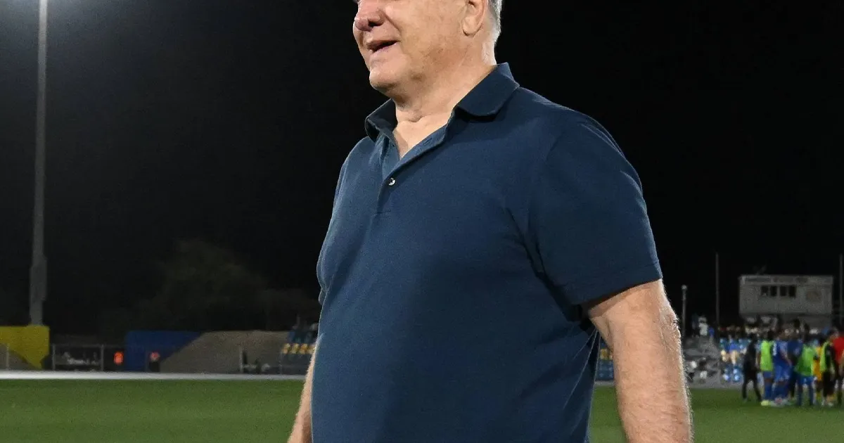 Fără antrenor la cel mai mare meci din istorie / Abordează meciul decisiv pentru CM 2026 cu „secunzii”, după ce selecționerul a plecat de urgență din țară