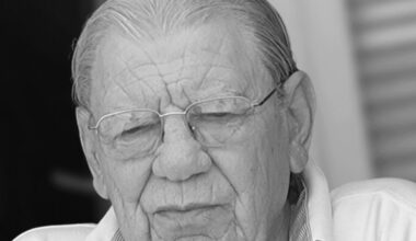 A murit Emeric Ienei. Doliu în fotbalul românesc » Antrenorul care a câștigat Cupa Campionilor Europeni cu Steaua București avea 88 de ani