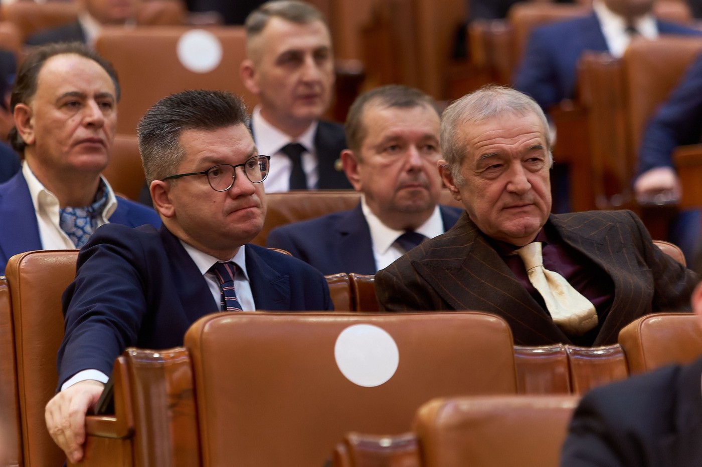 „Nu poți să îi păcălești, aici oamenii sunt mai deștepți, mai intelectuali”