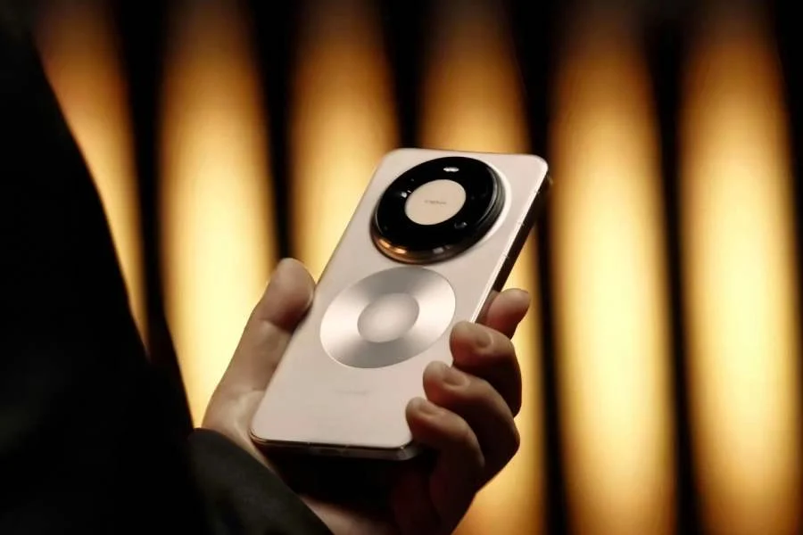 Primul test cu Kirin 9030 de la Huawei spulberă mitul performanței de top: scoruri de mid-range