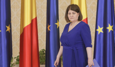 Judecătoarea CCR care și-a donat apartamentul și a primit apoi casă de protocol 