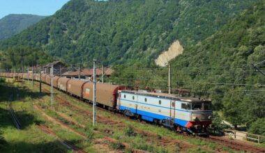 Ilie Bolojan își face imagine cu desființarea CFR Marfă