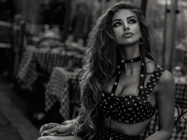 Mădălina Ghenea a ”explodat”, după ce au apărut imaginile cu ea pe străzile din București