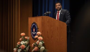 Trump ia în considerare demiterea lui Kash Patel de la șefia FBI / Ce i se reproșează actualului director al FBI și cine îl va înlocui