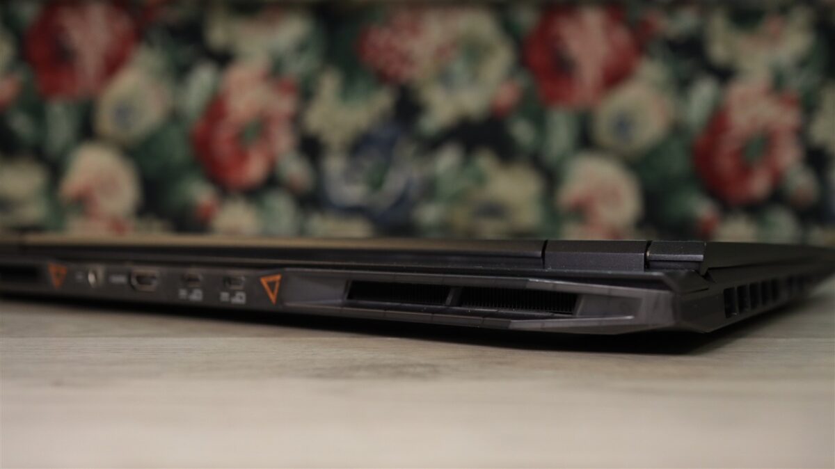 Laptop gaming Acer Nitro 16 AI (AN16-61) - prezentare